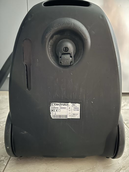 Продам пилесос Electrolux Ultrasilencer Zen Green