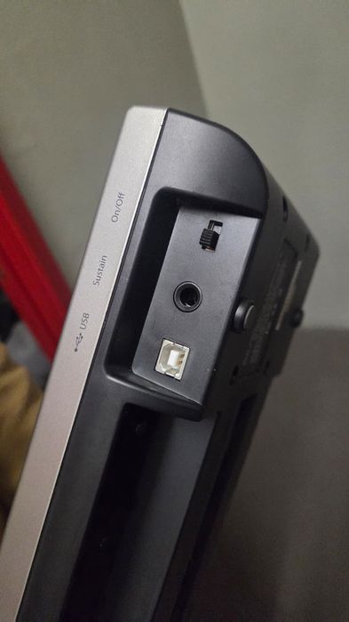 Piano MIDI 61 Teclas acorn