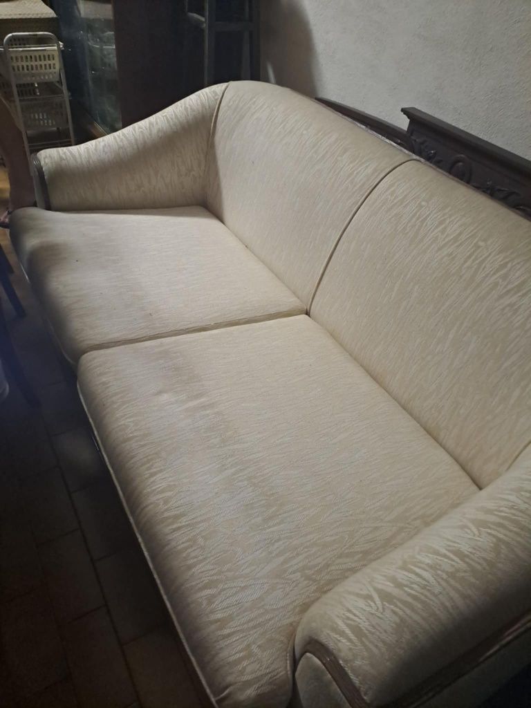 Sofá cama com duas poltronas individuais