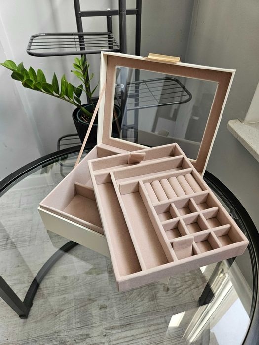 Szkatułka kuferek organizer na biżuterię jasna dwa poziomy