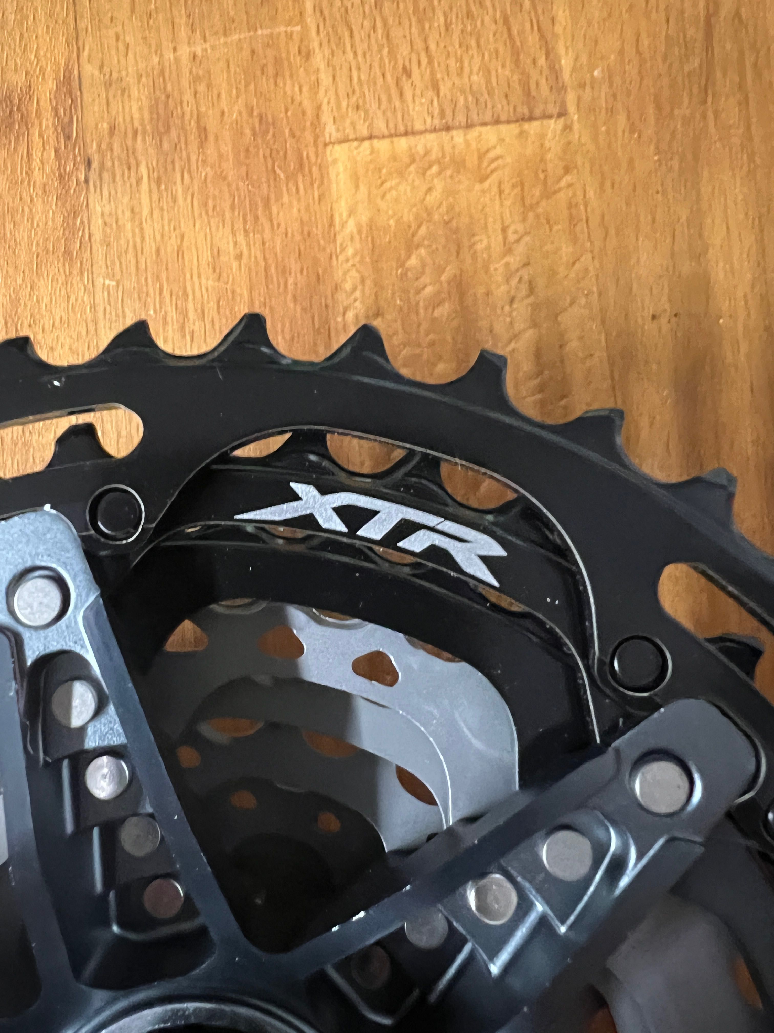 Kaseta Shimano XTR CS-M9100 10x45