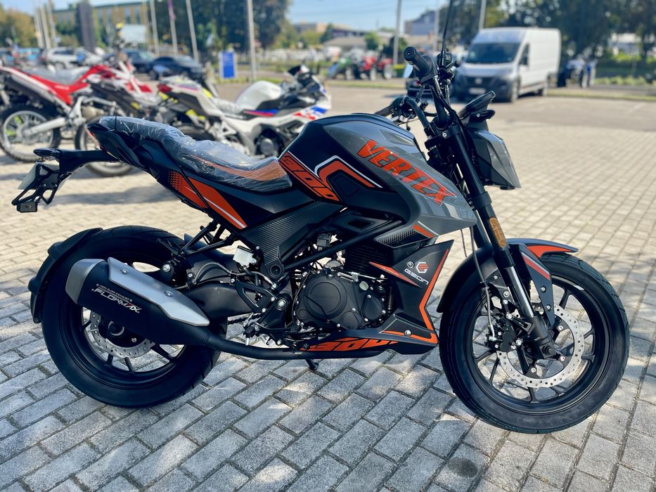 Мотоцикл GEON VERTEX 300
