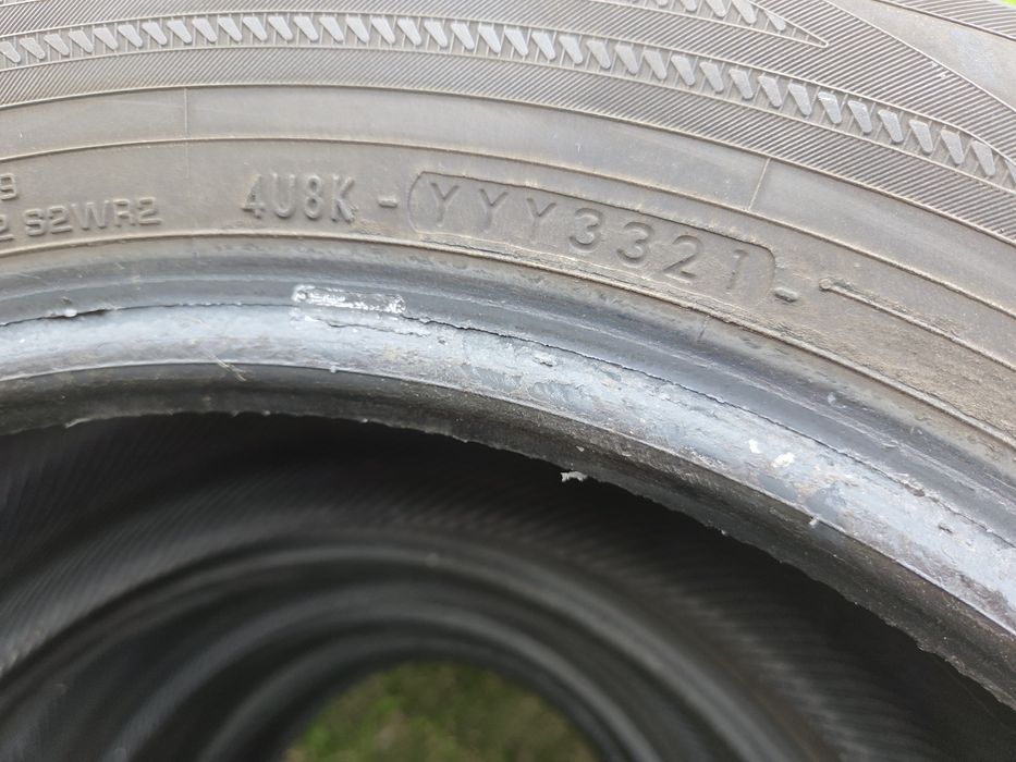 Opony zimowe 205 55r16  Yokohama  rok 2021