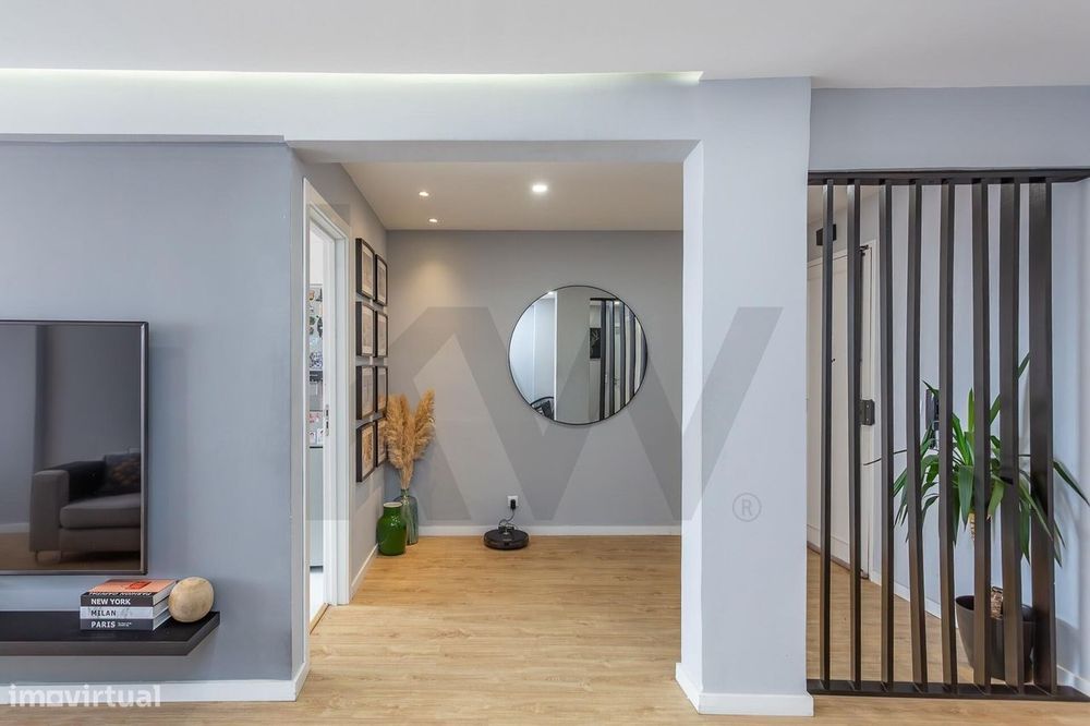 Apartamento T3 em Alvide com Garagem– Um Refúgio de Conforto e Localiz