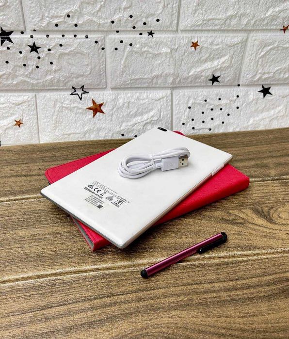 Планшет Lenovo 8 дюймів "LTE" (GPS)