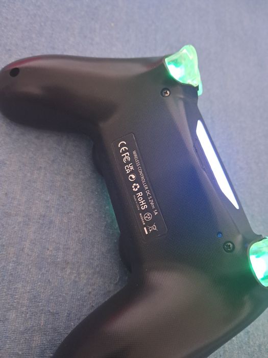 Продам Dual shok 4 2 ver