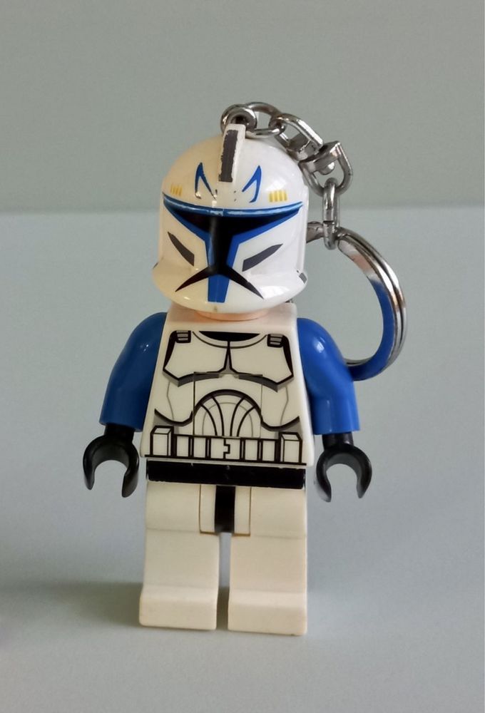 Оригинальная фигурка брелок-фонарик Lego Star Wars