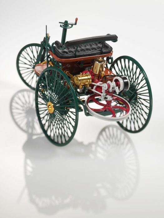 Miniatura Mercedes 1:18 nova