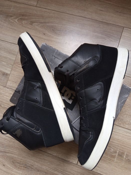 DC Shoes Cure High-Top Leather