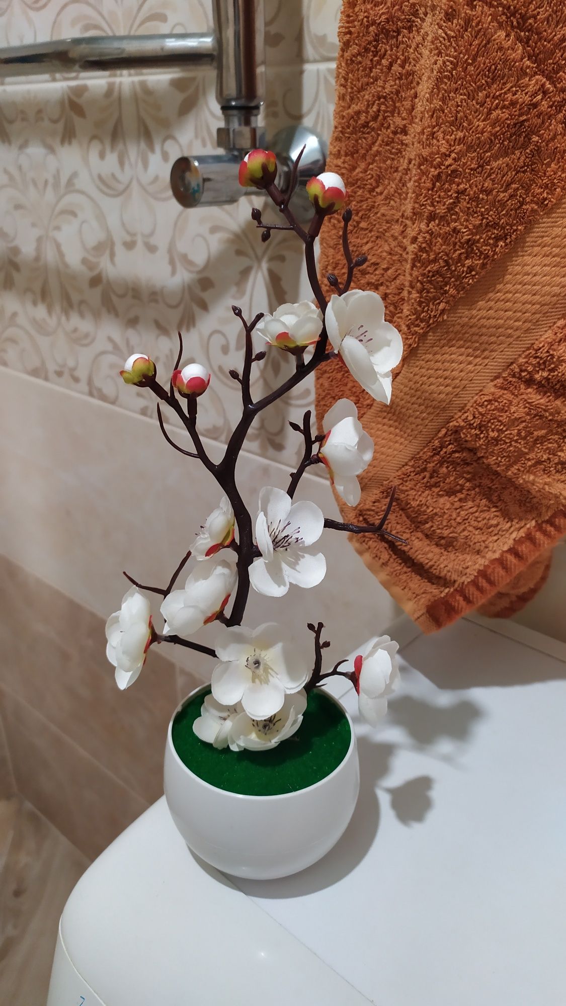 Цветок искусственный в горшке комнатный Растение бонсай Квітка декор