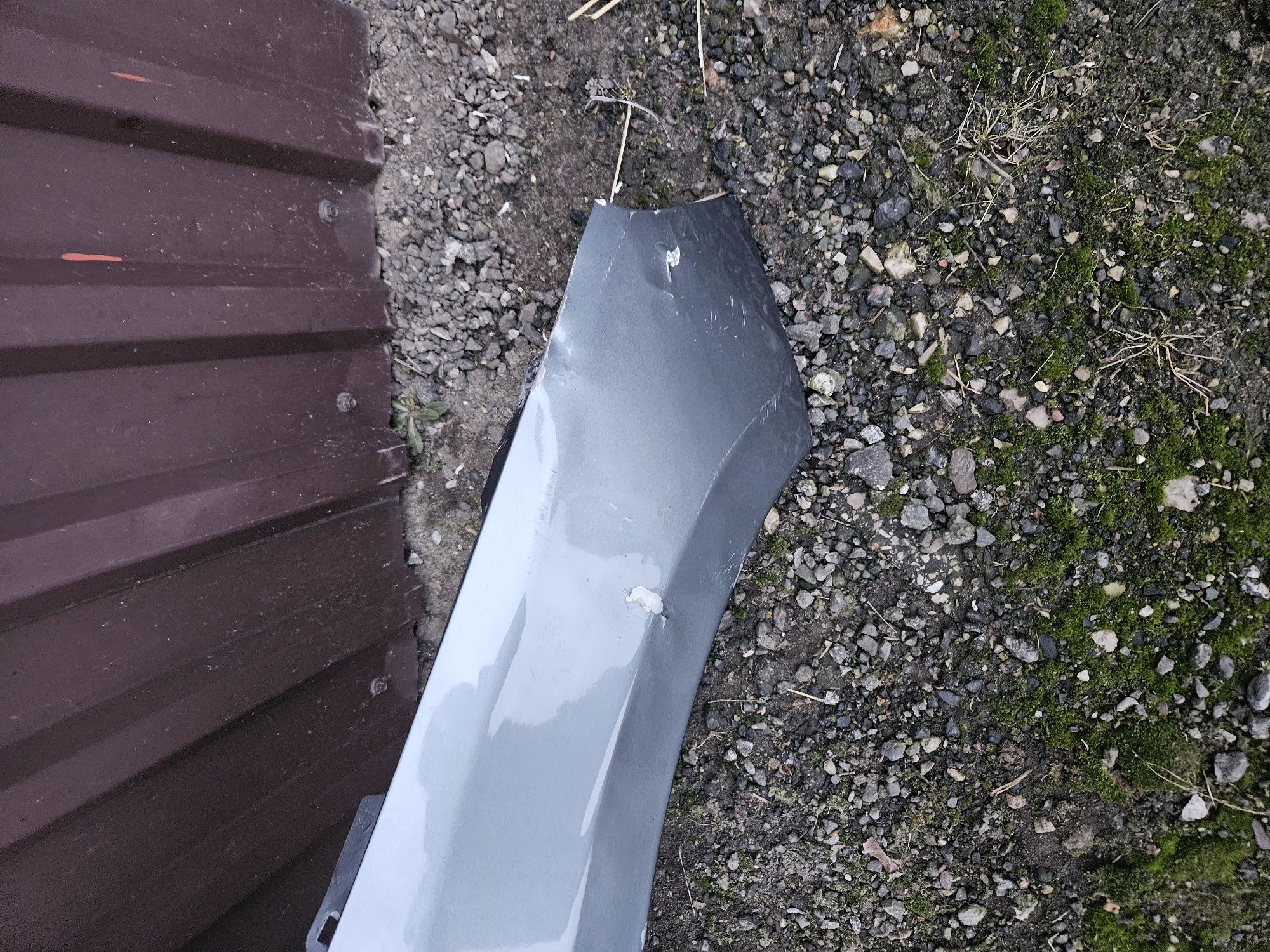Volvo V60 S60 II Lift 2013 – błotnik przód przedni prawy