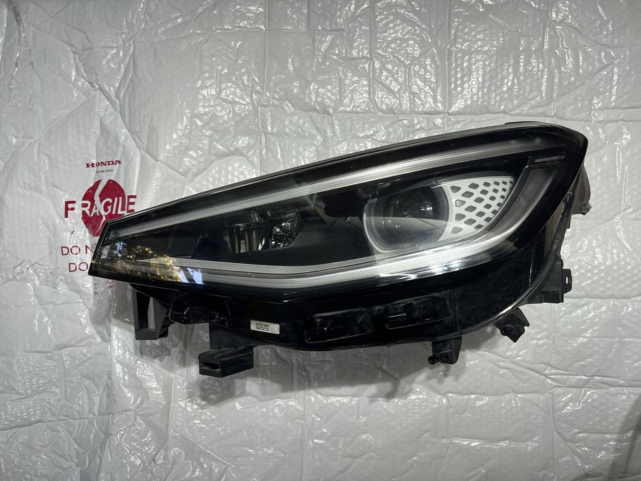 Фара Volkswagen ID4