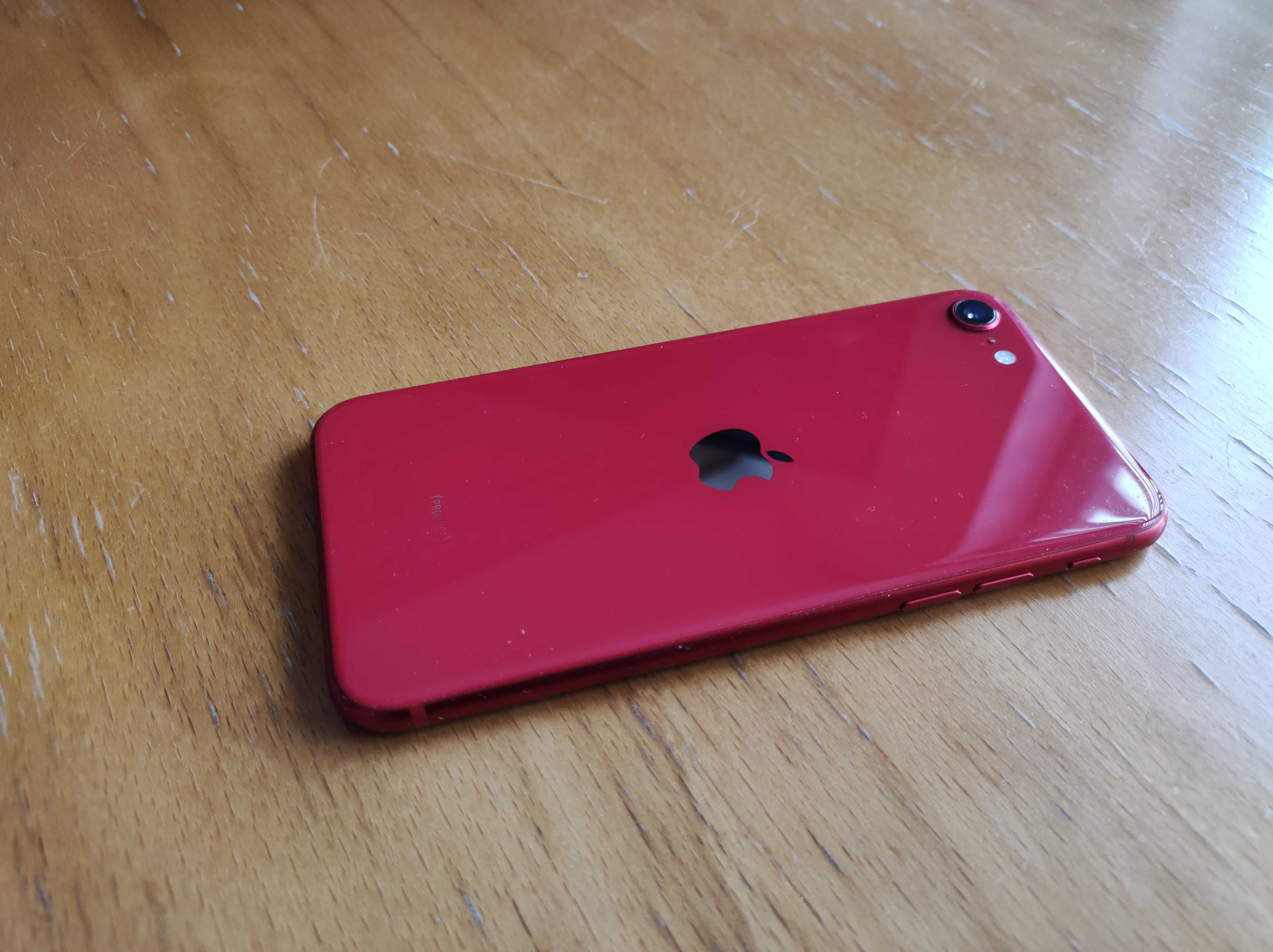 Iphone 2020 SE czerwony 128GB
