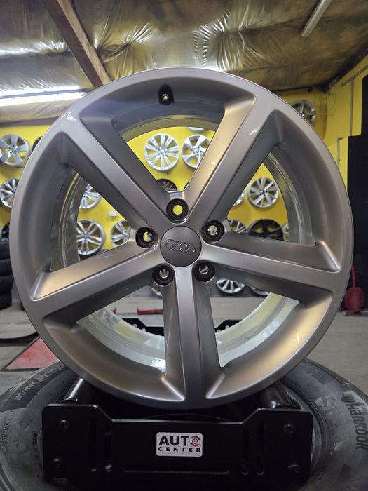 Felgi Aluminiowe 5x112 8Jx18 ET47 Audi A3 A4 A6 Q5