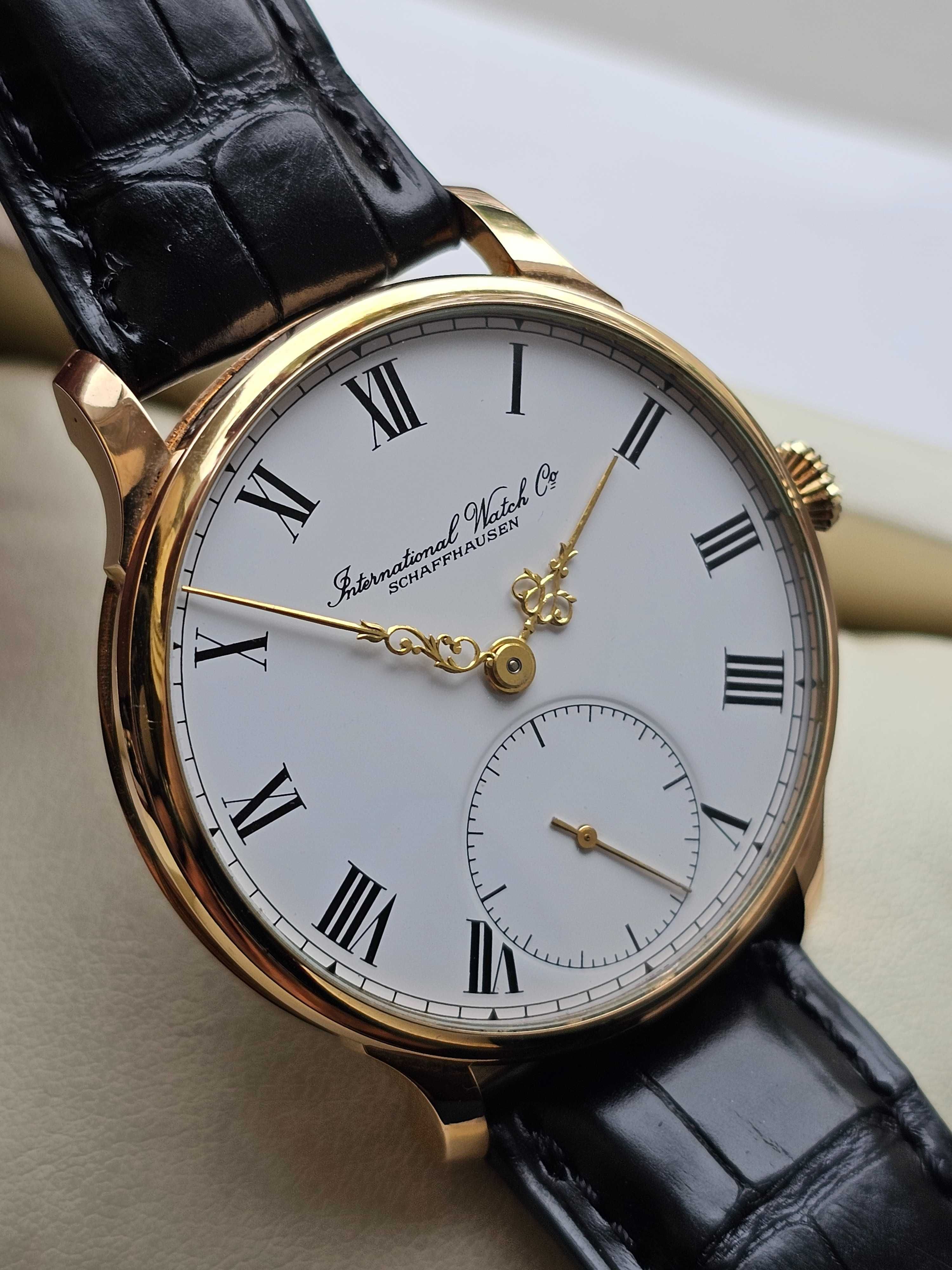 Złoty IWC Schaffhausen lite złoto 14K pasówka