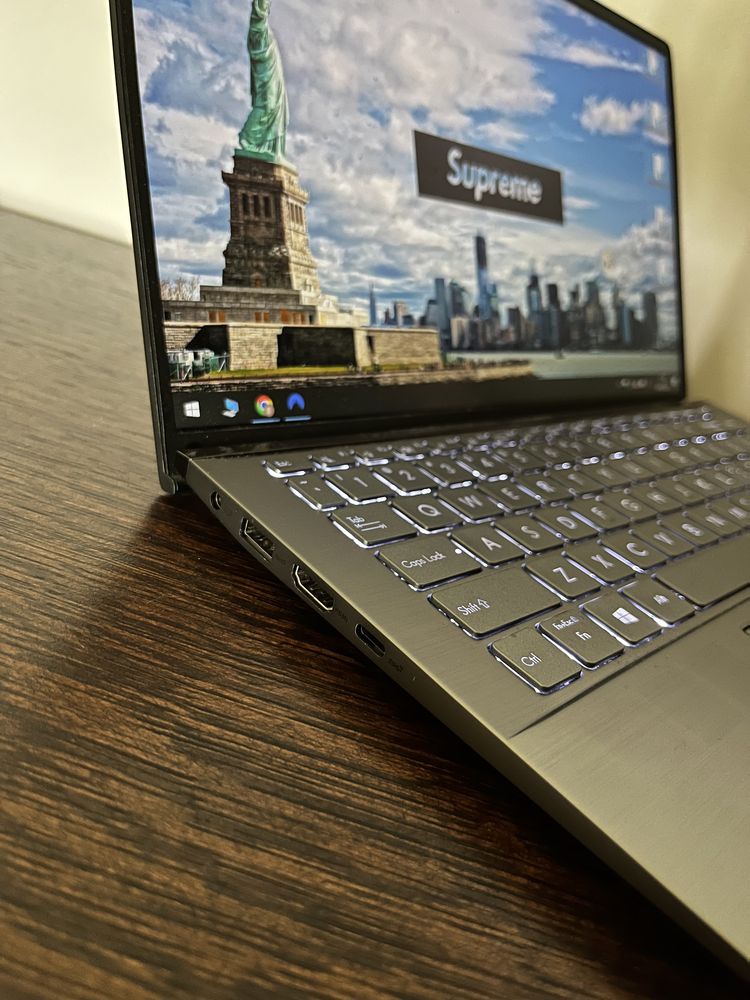 Laptop Asus zenbook 14' ryzen 5 4500U MX350 2Gb