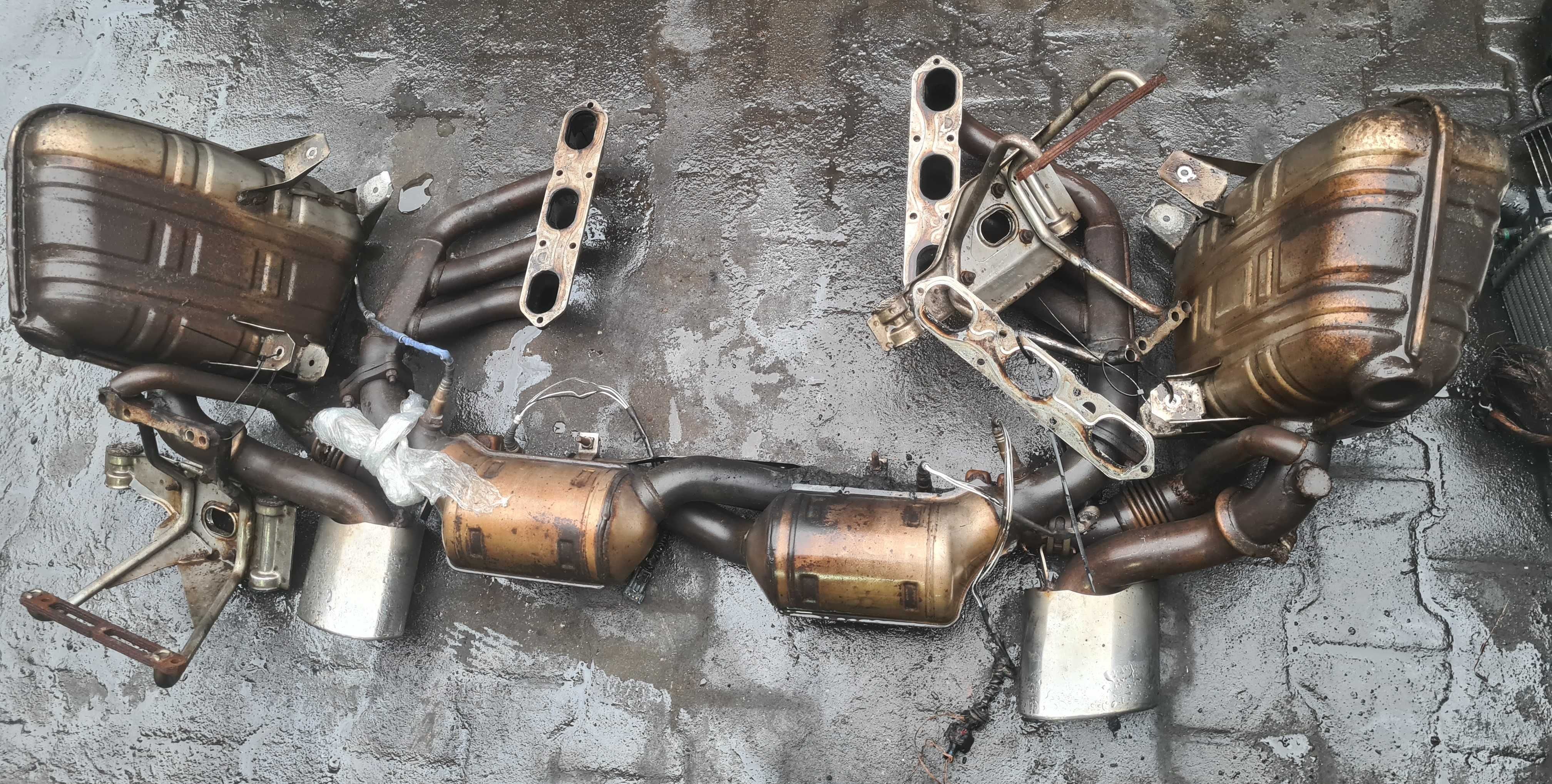 Porsche 911 Carrera 996 3.6 4s lift wydech katalizator tłumik kolektor