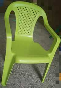 Krzesełko plastikowe dla dzieci