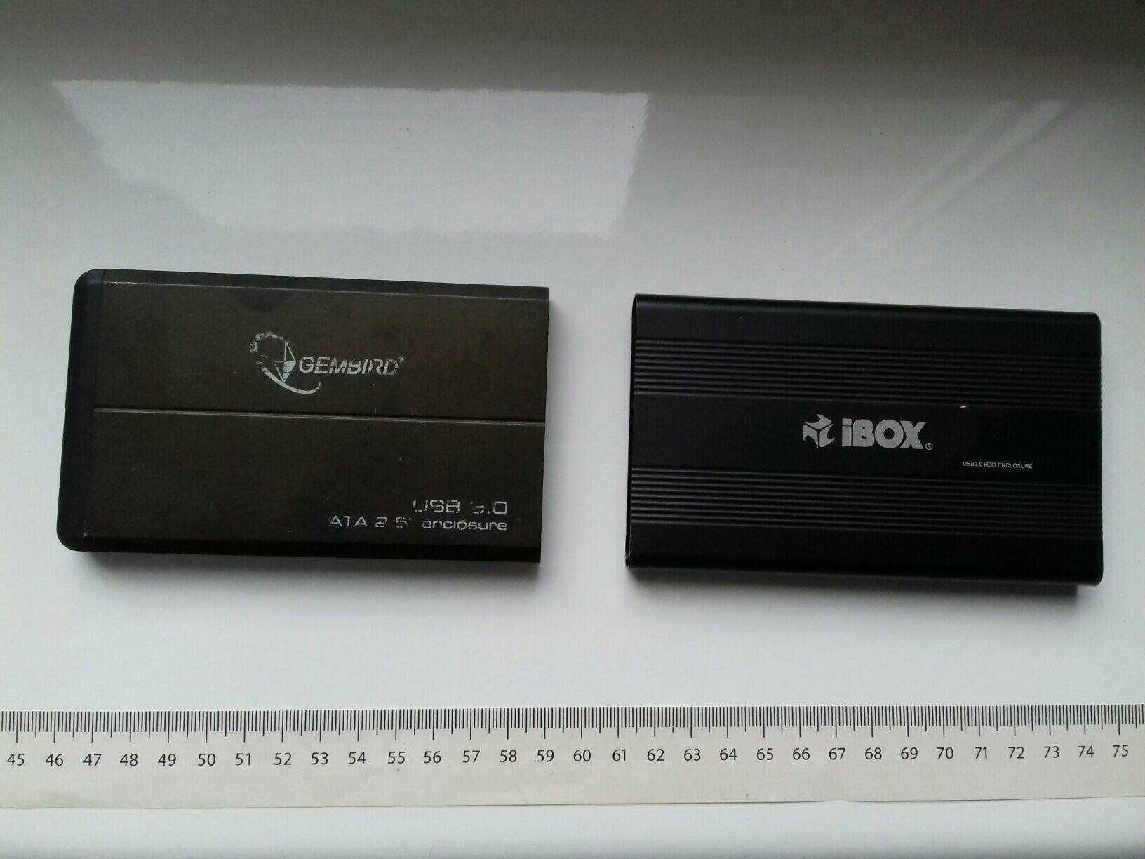 Obudowy metalowe na dysk 2,5cala iBOX IEU3F02 + Gembird EE2-U3S-2, bez