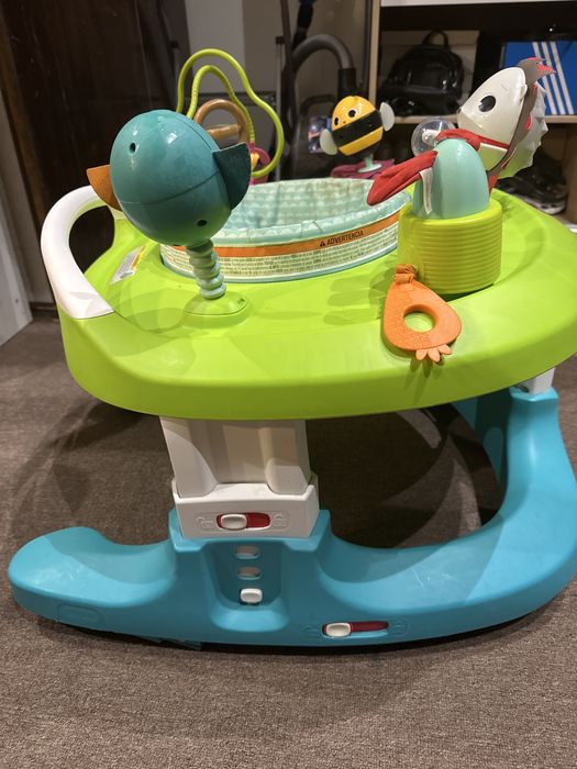 Продам,Розвиваючий центр Tiny Love 4в 1 весела галявина