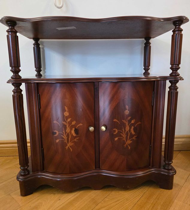 Stylowa szafka komoda barek