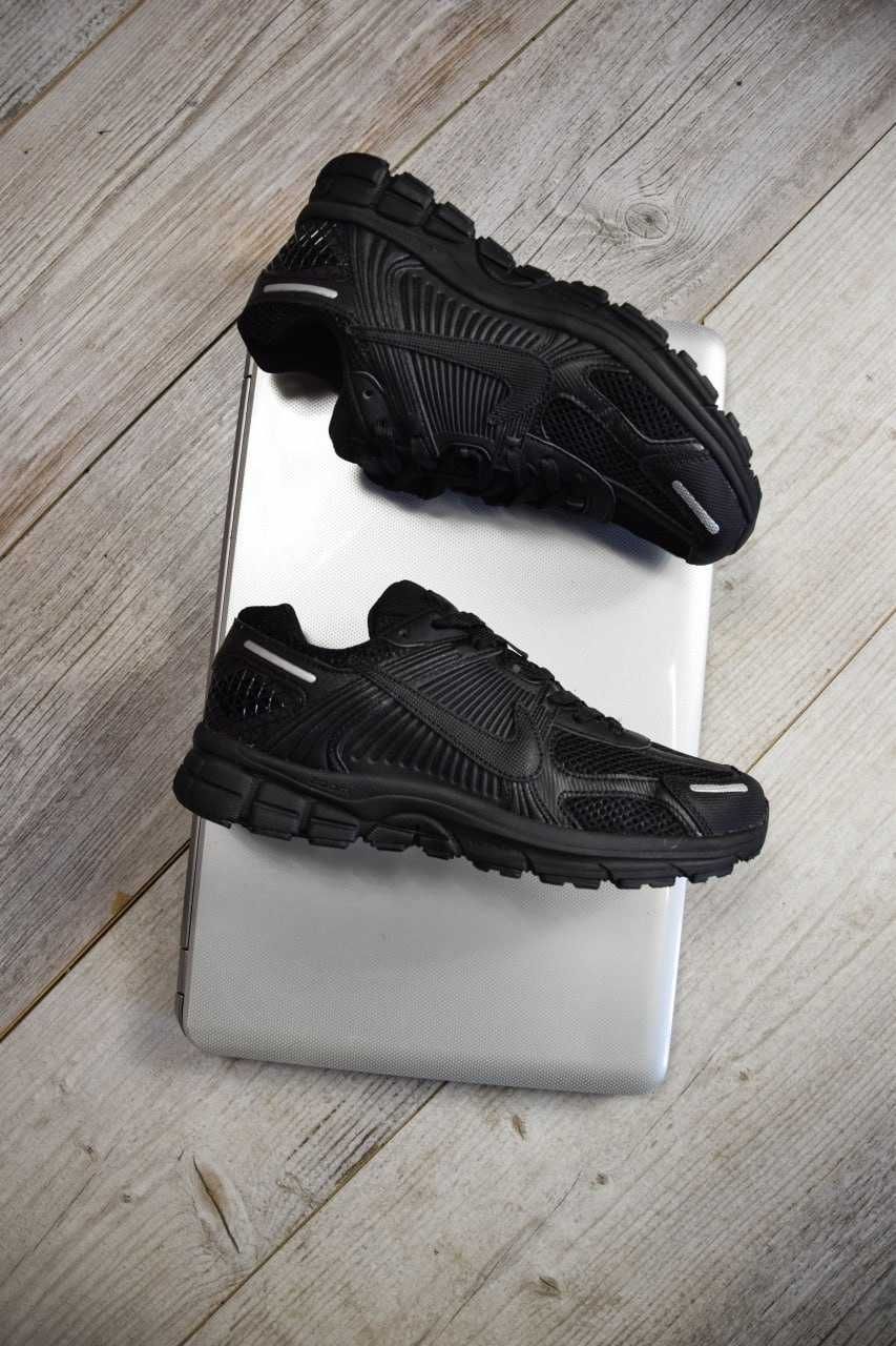 Nike Vomero 5  Black_більше фото у Instagram cros_homeua