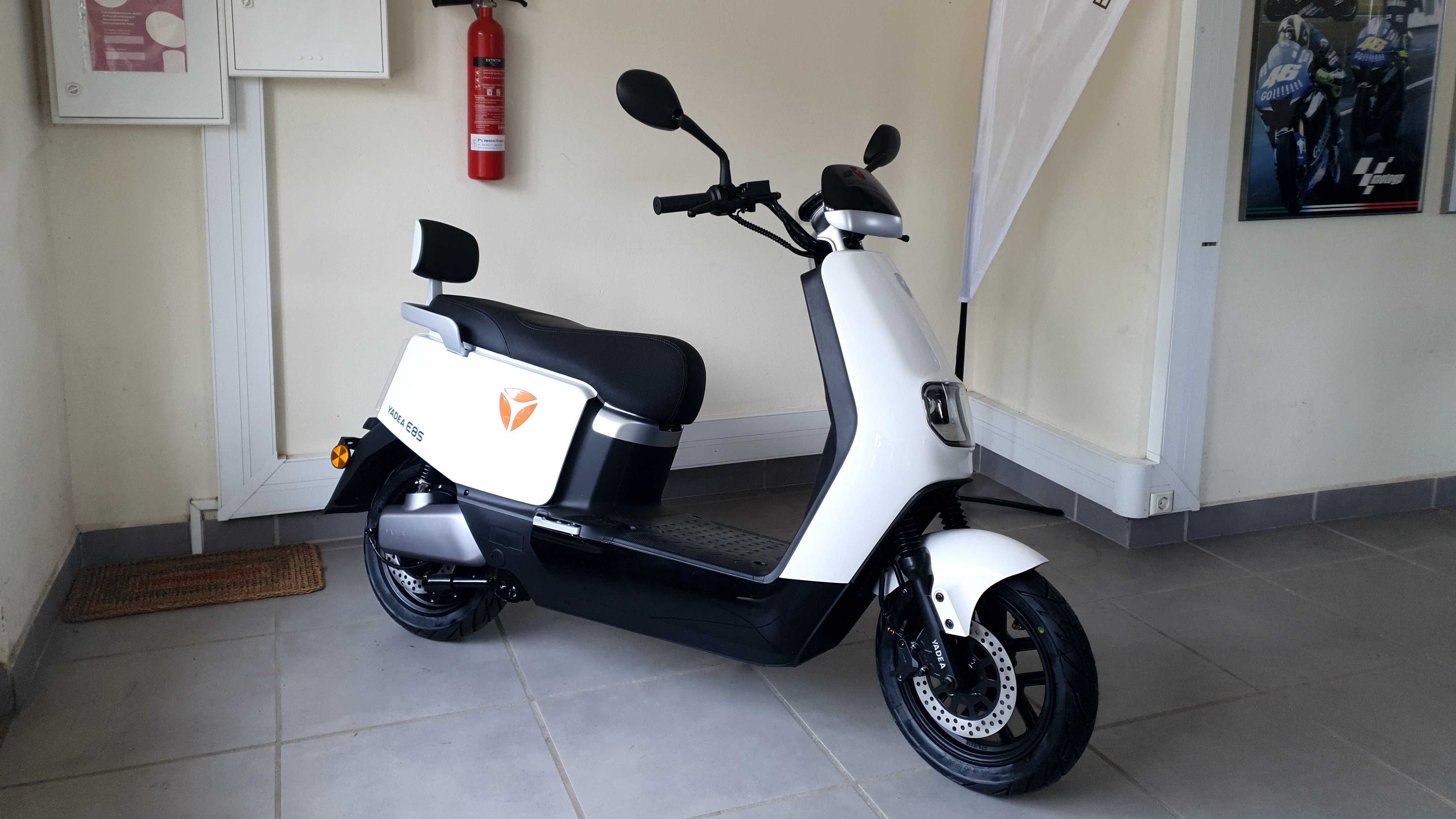 Yadea E8S Eléctrica 3.000W