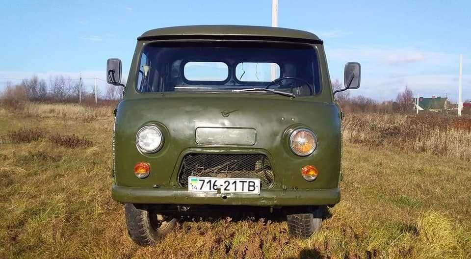 УАЗ 3303 бортовий