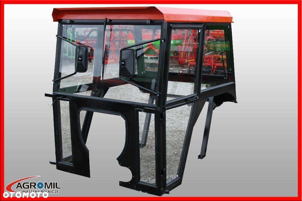 Kabina ciągnikowa do ciągnika C 360 C360 bez błotników