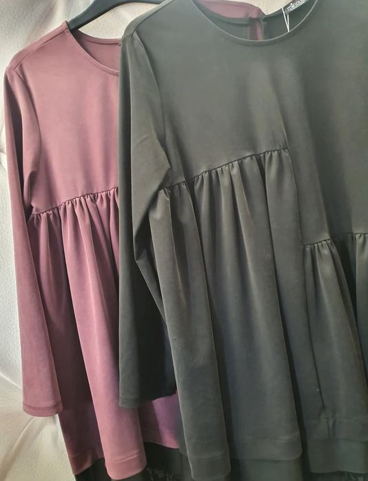 Nowa sukienka Minouu jagoda