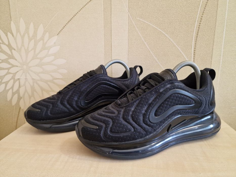 Кросівки Nike Air Max 720 оригінал розмір 38.5