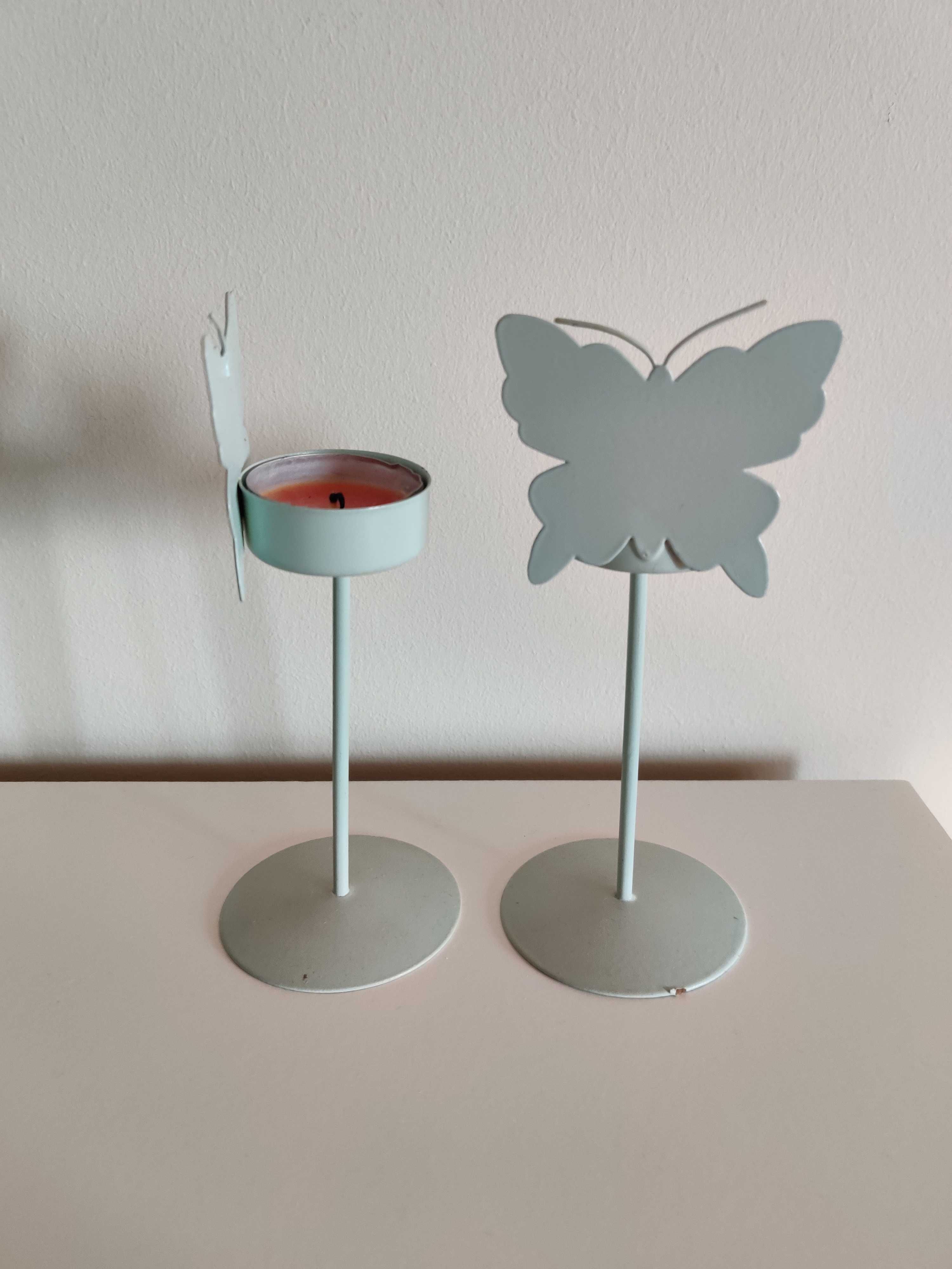 Conjunto de dois suportes de velas borboleta azul claro para decoração