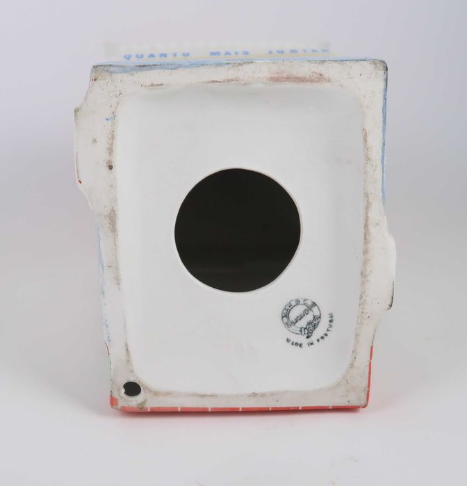 Casa Mealheiro Faiança Sacavém