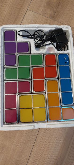 Gra Tetris podświetlane klocki