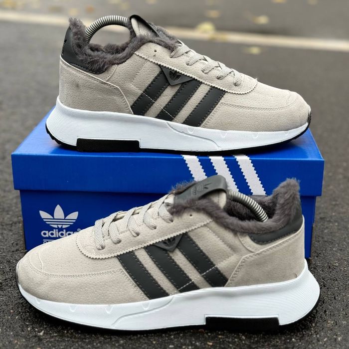 Чоловічі зимові кросівки Adidas на хутрі (розміри 40-41)