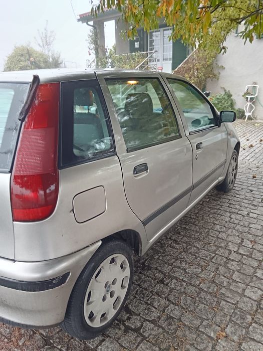 Fiat punto  motor fire