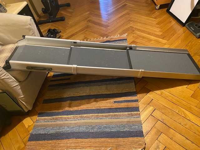 Rampa dla psa o wadze do 136kg