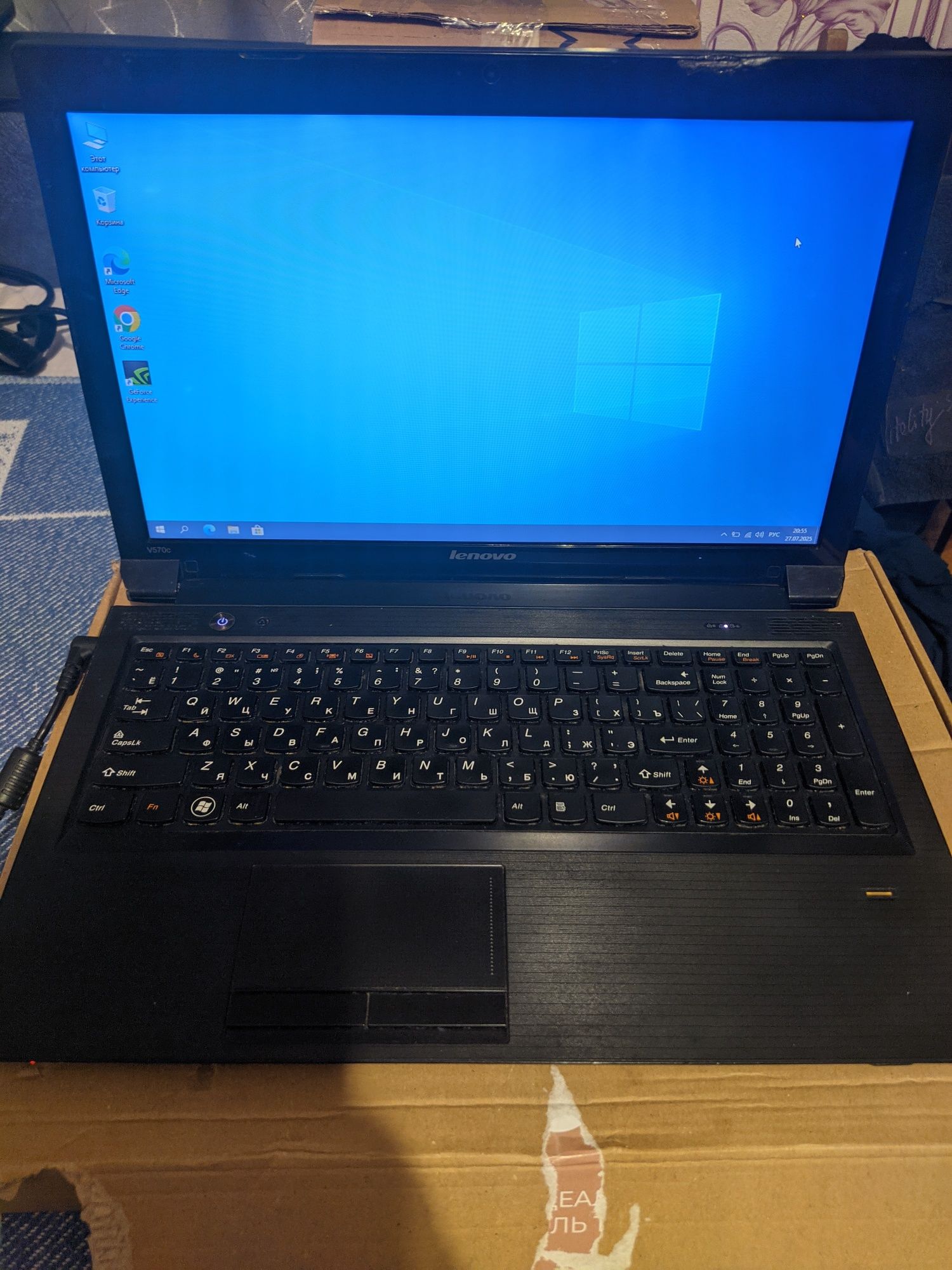 Lenovo B570c intel core i5/geforce 410m