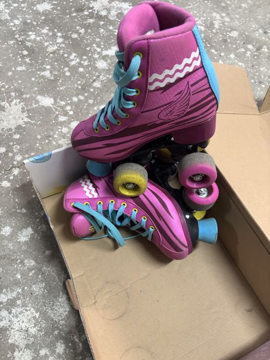 Patins 4 Rodas Soy Luna