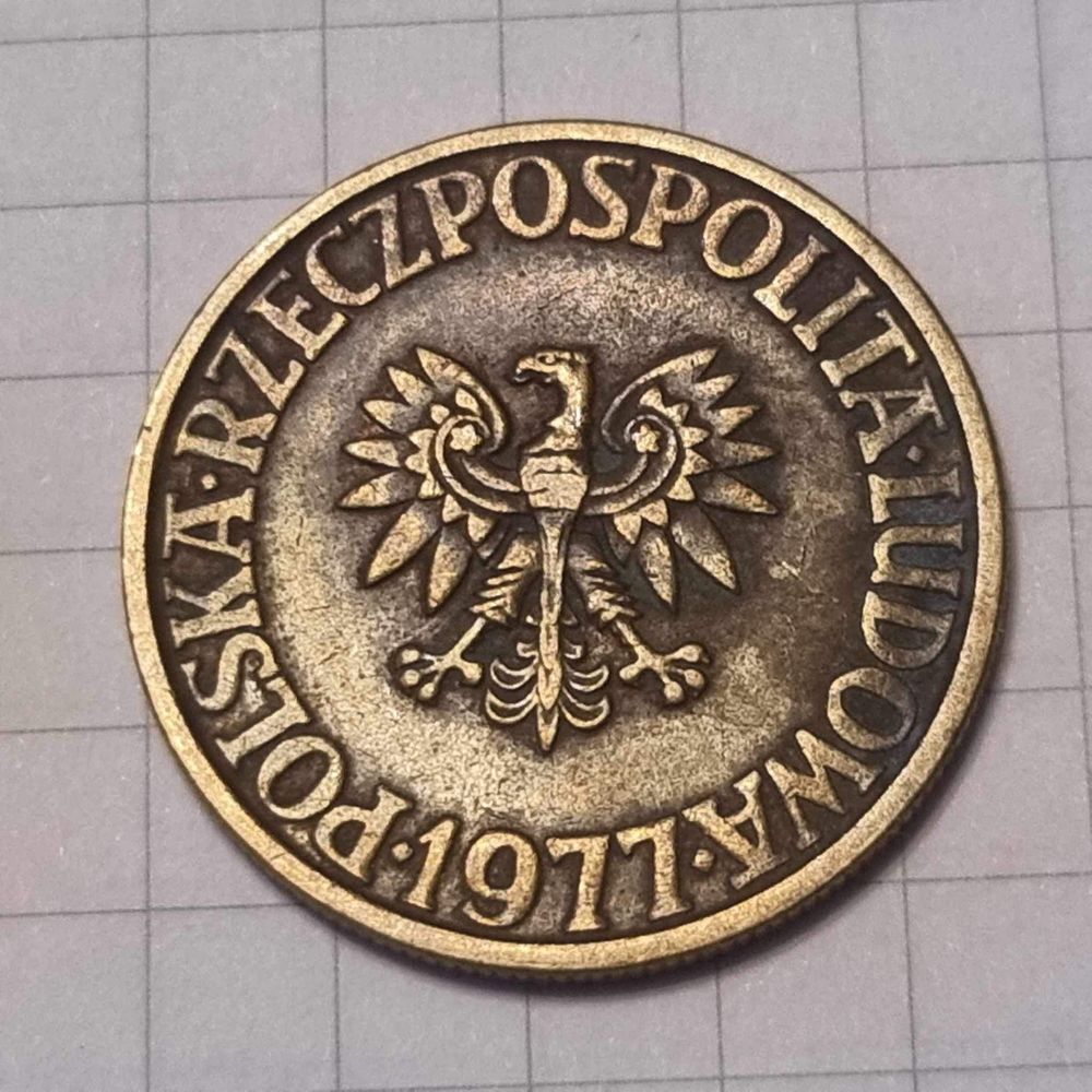 dwie monety 5 złotowe z 1977 bzm