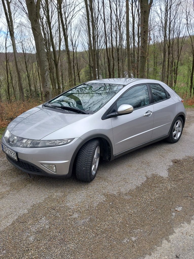 Honda civic 1.8 benzyna gaz