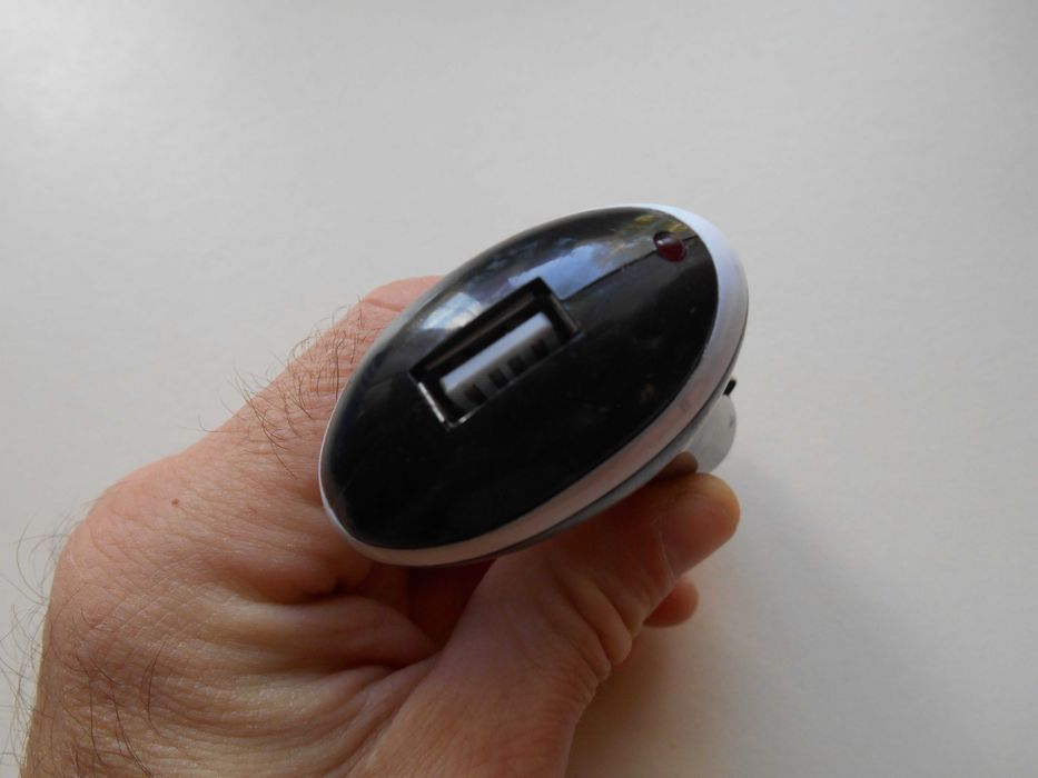 USB зарядное устройство в прикуриватель автомобильная зарядка