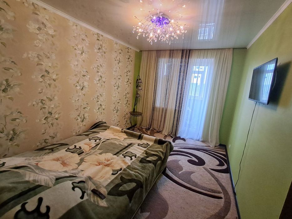 3 Евро квартира на Лазурном ул.Быкова 23