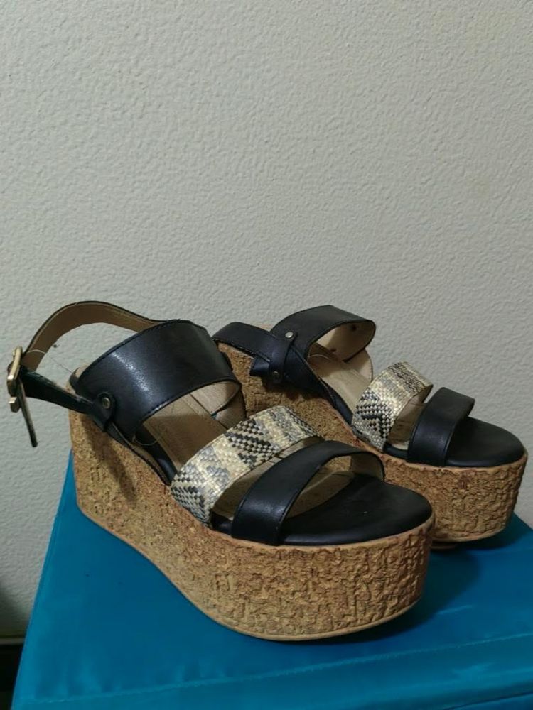 Calçado de mulher