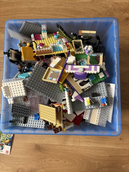 8kg Lego wraz z instrukcjami