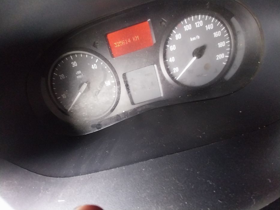 Opel vivaro 2011r 2.0 cdti 114km REZERWACJA