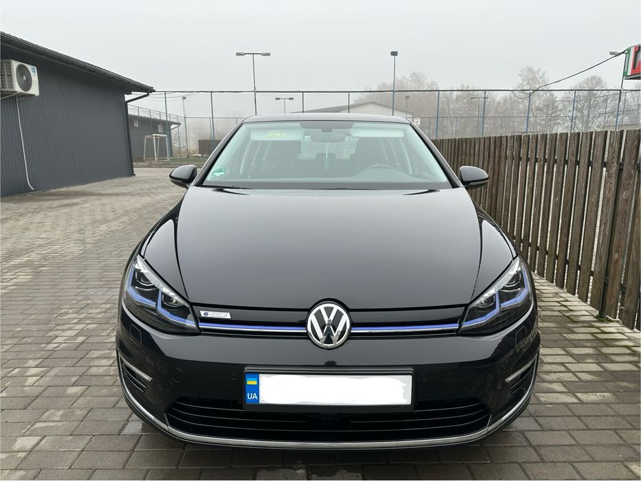 Volkswagen E-Golf 7 Фольксваген е-гольф VII електричне