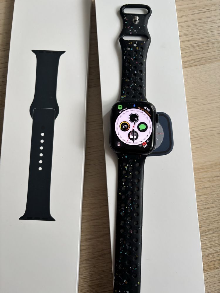 Apple Watch series 8 GPS LTE Cellular 45mm