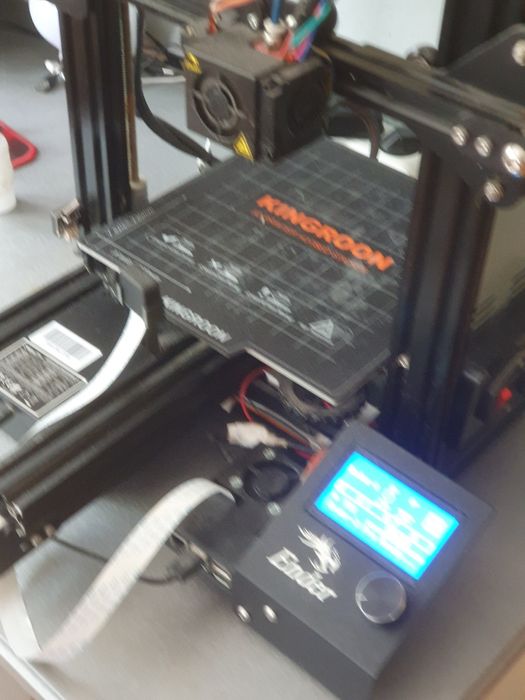 3D принтер Ender 3 Pro