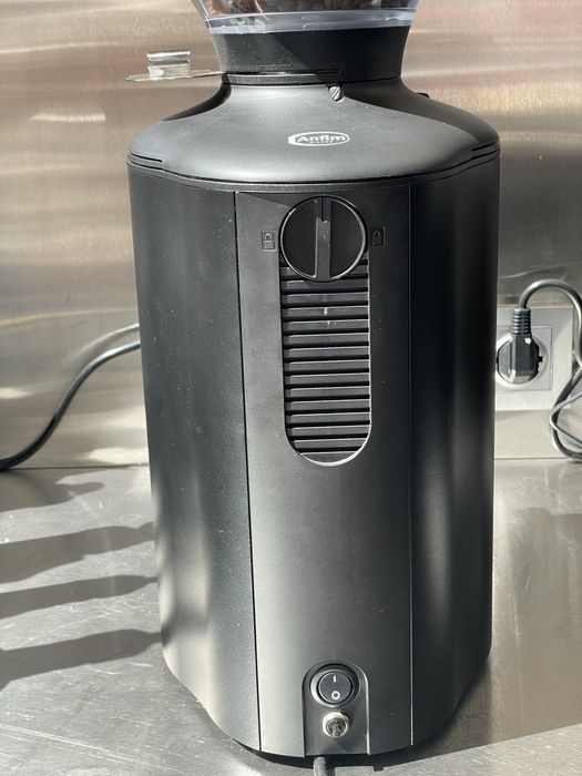 Кавомолка Anfilm Milano